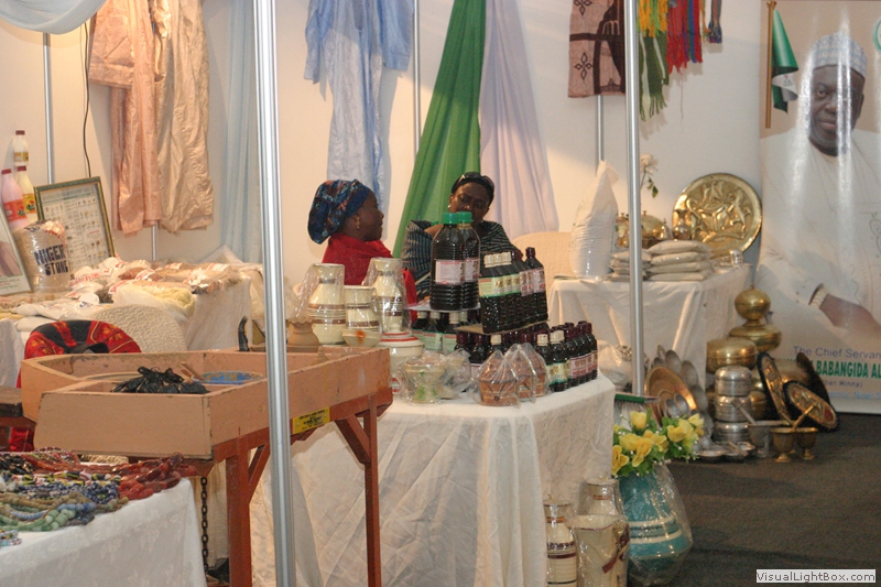 niger_delegates_at_the_trade_fair