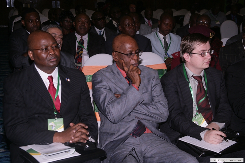 the_cross_section_of_particpants_and_country_delegates_at_the_business_forum